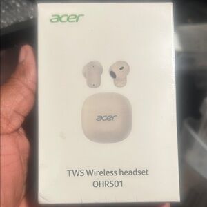 Acer TWS Wireless Headset OHR501 in Cream
